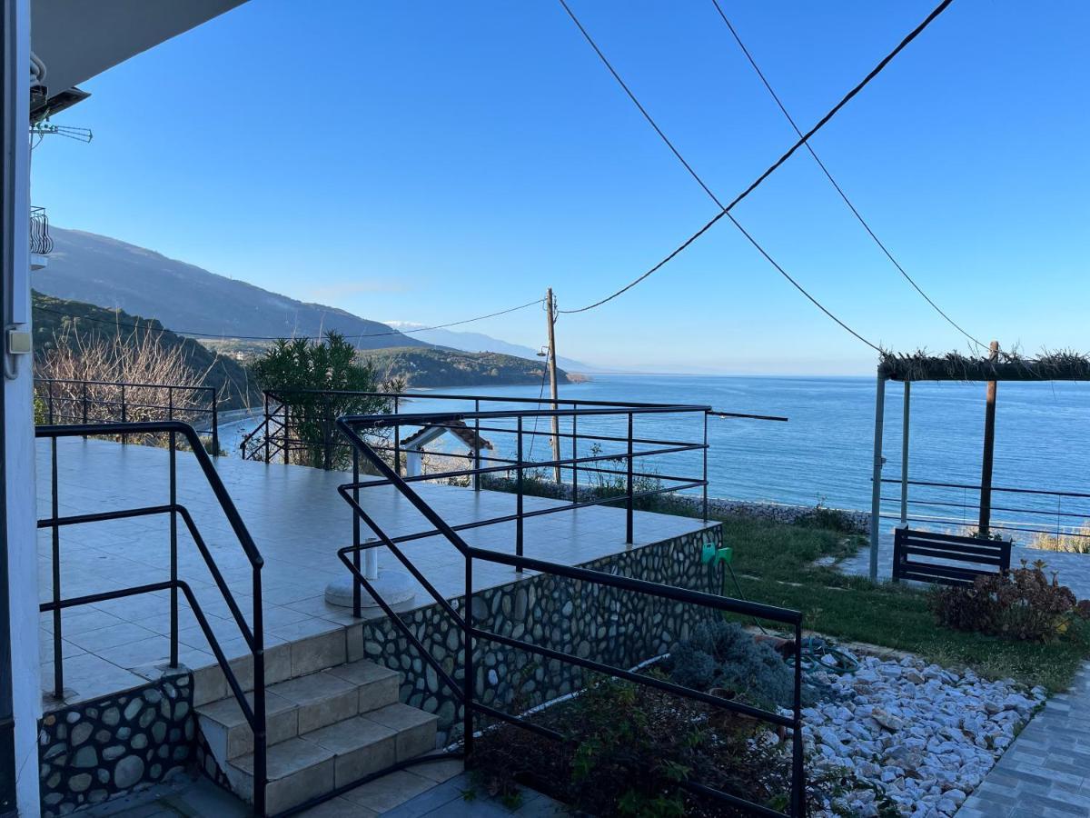 Villa Leonidas Koutsoupia Kókkinon Nerón 外观 照片